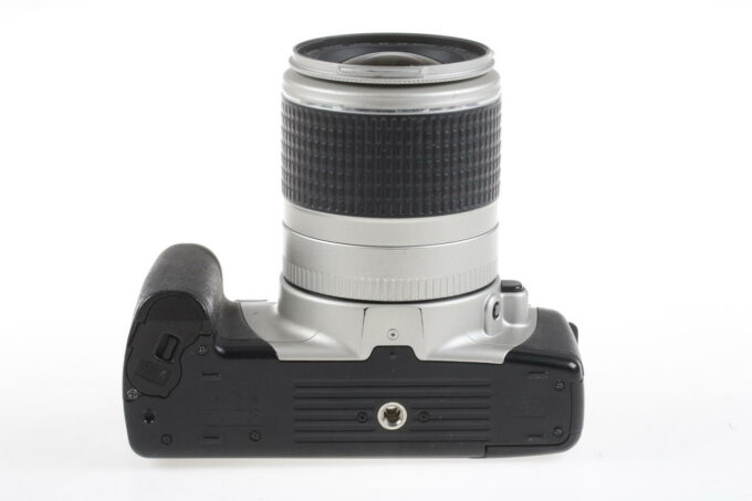 Canon EOS 300 mit EF 28-90mm f/4,0-5,6 - #5160757