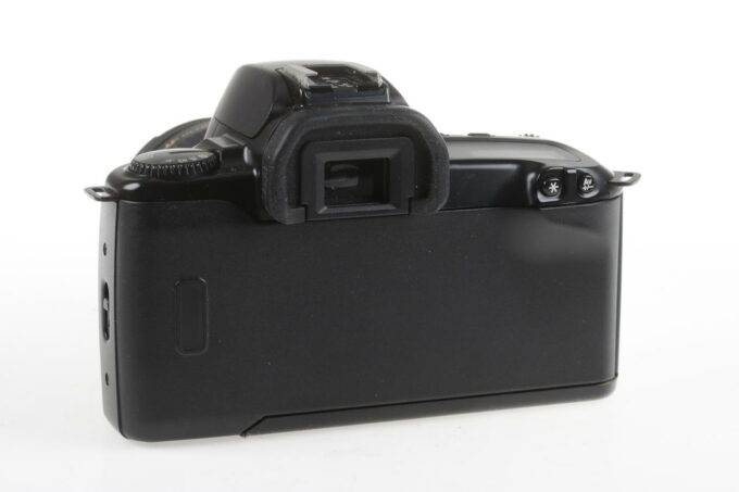Canon EOS 500 mit EF 28-80mm f/3,5-5,6 USM III - #8931777