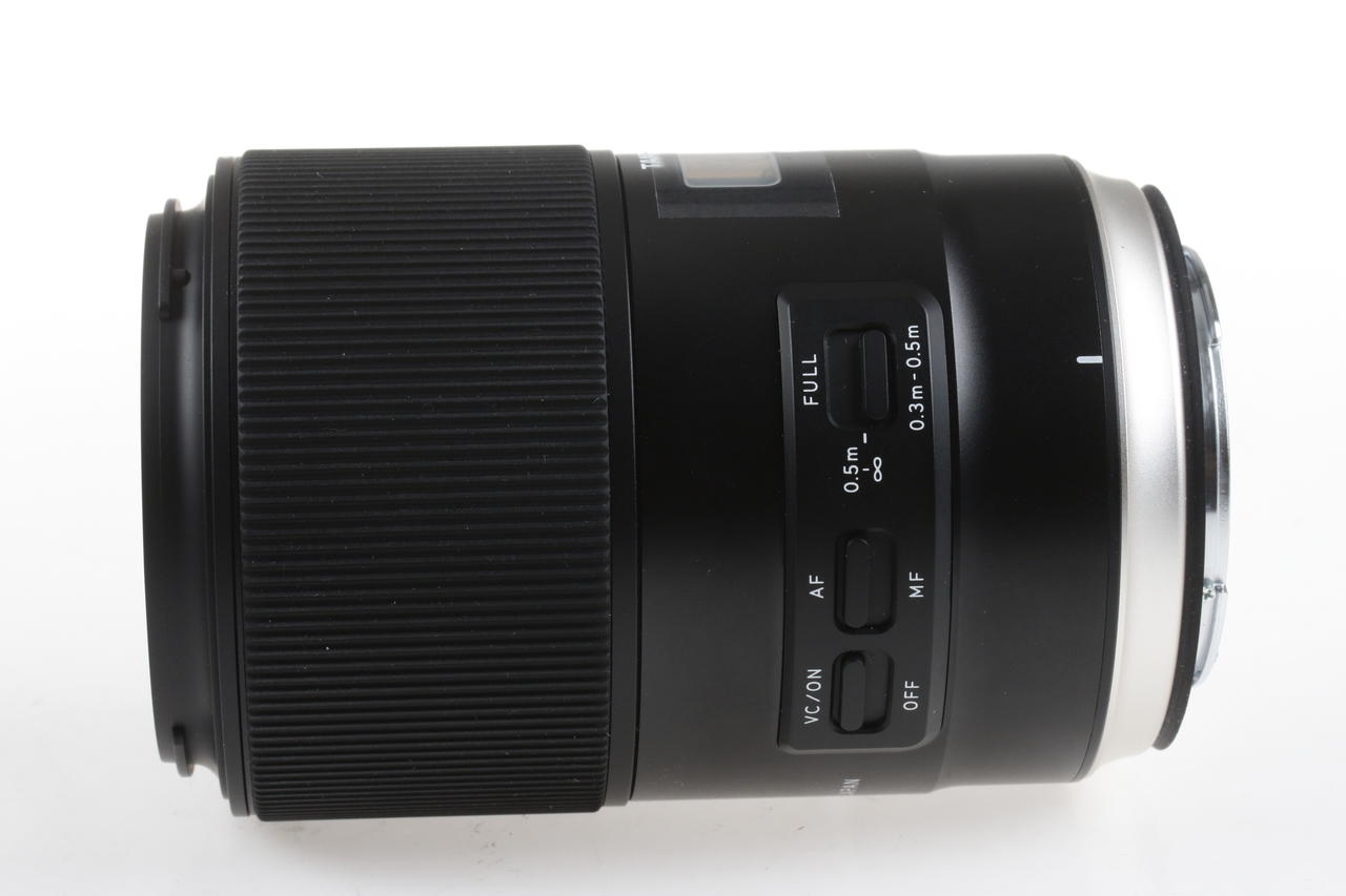 Tamron SP 90mm f/2,8 Macro VC USD für Canon EF Defekt Bastlergerät - #012962