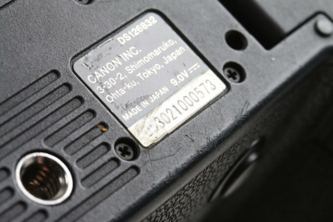 Canon EOS R6 Body - #053021000573 - Image 7