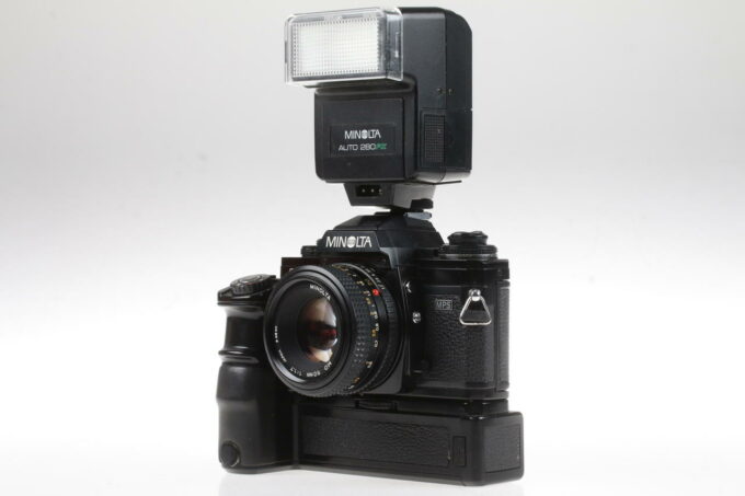 Minolta X-700 mit MD 50mm 1,7 - #3195821
