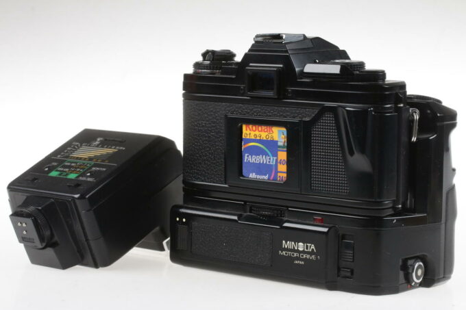Minolta X-700 mit MD 50mm 1,7 - #3195821