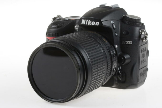 Nikon D7000 mit AF-S DX 18-105mm f/3,5-5,6 VR - #6597453 - Image 2