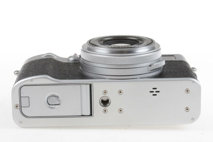 FUJIFILM X100V - Silber / Digitale Premium Kompaktkamera - #13M02134