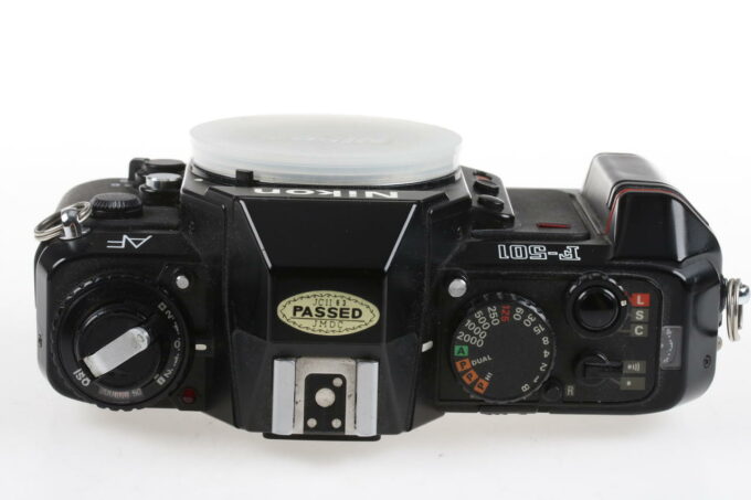 Nikon F-501 Gehäuse - #5777216
