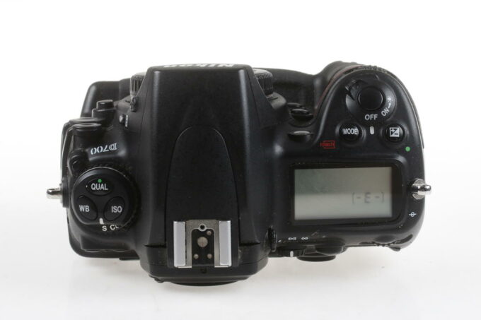 Nikon D700 Body mit Zubehörpaket - #2293408 - Image 4