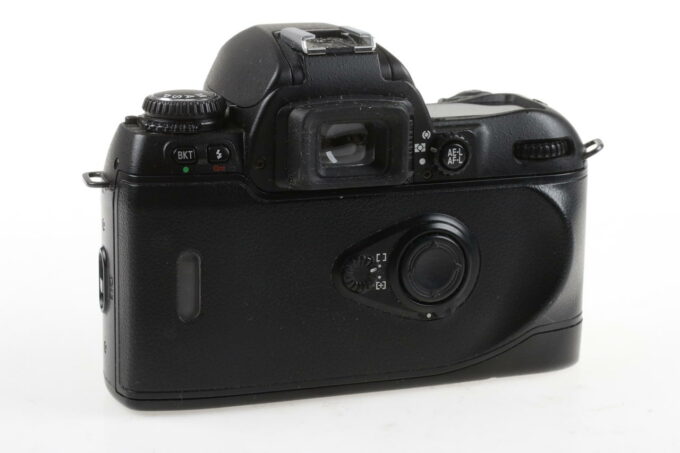 Nikon F80 Gehäuse - #2689206