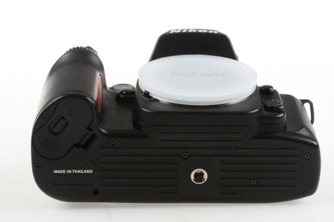 Nikon F80 Gehäuse - #2689206