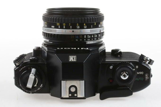 Nikon EM mit MF 50mm f/1,8 Series E - #7031301 - Image 4