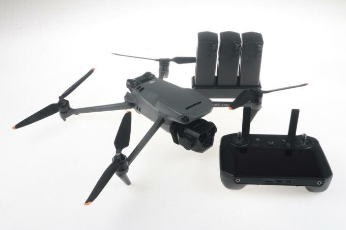 DJI Mavic 3 Pro Fly more combo mit Tasche