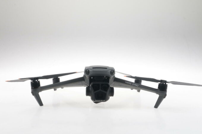 DJI Mavic 3 Pro Fly more combo mit Tasche