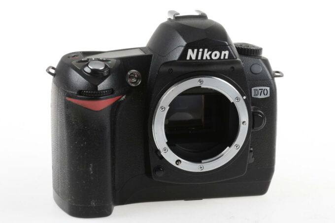 Nikon D70 Body - #4037002 - Image 3