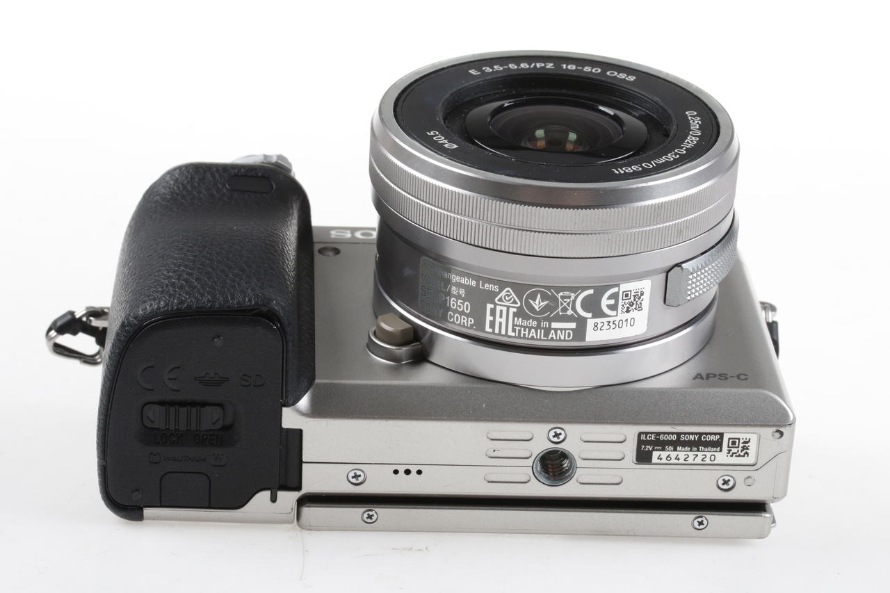 Sony Alpha 6000 mit E PZ 16-50mm OSS - #4642720