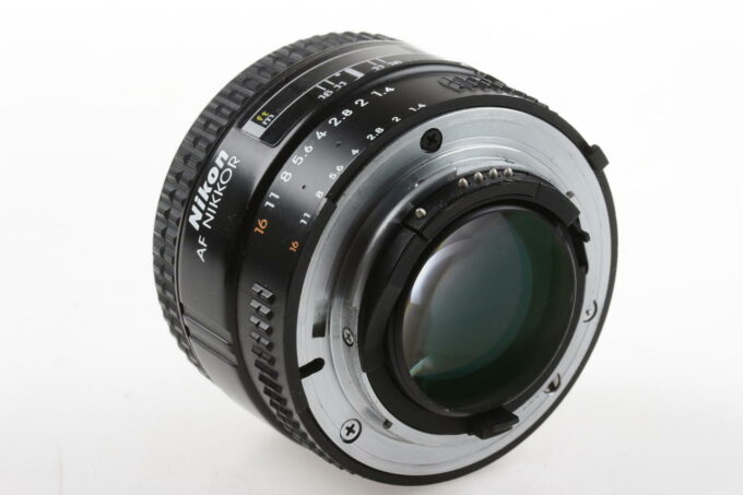 Nikon AF NIKKOR 50mm f/1,4 - #3003329
