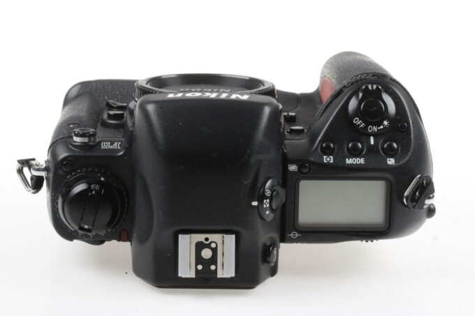 Nikon F5 Body - #3133335 - Image 3
