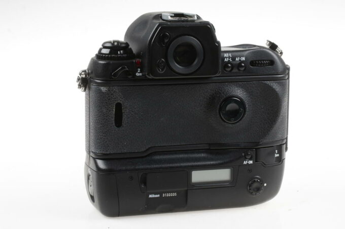 Nikon F5 Body - #3133335 - Image 4