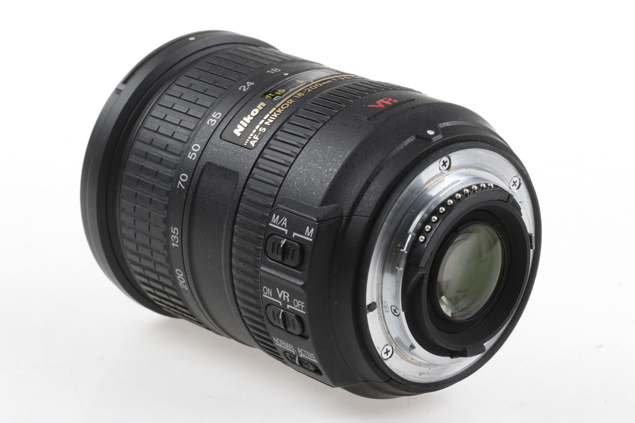 Nikon AF-S DX 18-200mm f/3,5-5,6 G ED VR II - #3243998