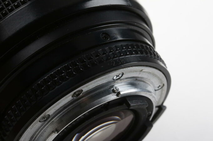 Nikon AF 70-210mm f/4,0-5,6 - #2389794