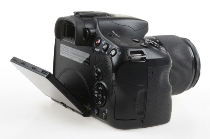 Sony Alpha 65 mit SAM 18-70mm f/3,5-5,6 - #0746526