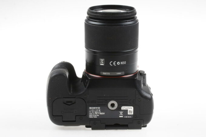 Sony Alpha 65 mit SAM 18-70mm f/3,5-5,6 - #0746526