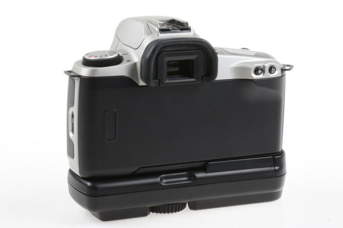 Canon EOS 500N mit Handgriff - #2515320