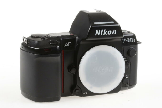 Nikon F-801s Gehäuse - #3136720