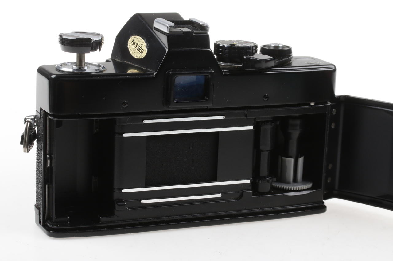 Minolta SR-T 101b mit MD Rokkor 50mm f/1,7 - #4209721