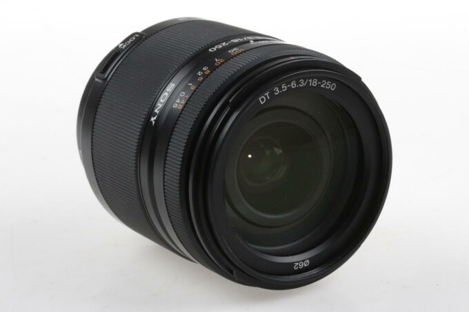 Sony SAL 18-250mm f/3,5-6,3 DT - #1915014