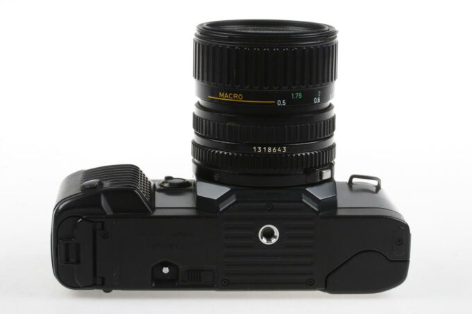 Canon T70 mit Zoom Lens FD 35-70mm f/3,5-4,5 - #1081987