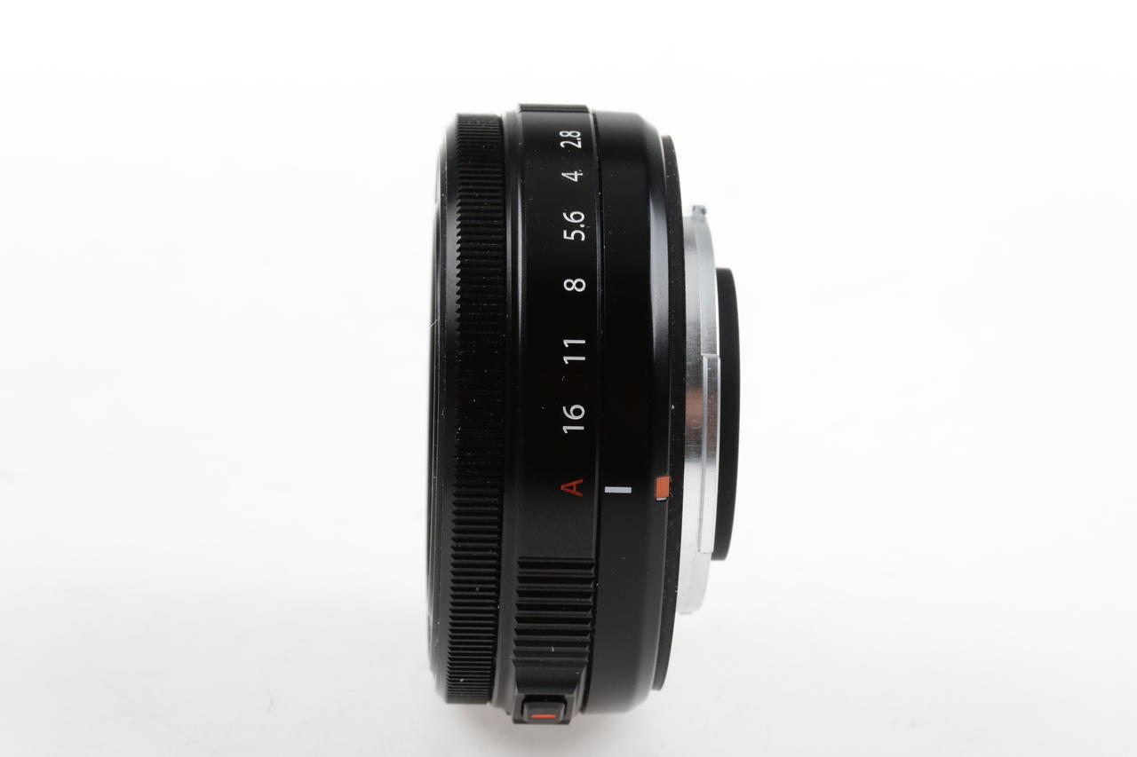 FUJIFILM Fujinon XF 27mm f/2,8 R WR - Schwarz - #2AA08160 - Image 2