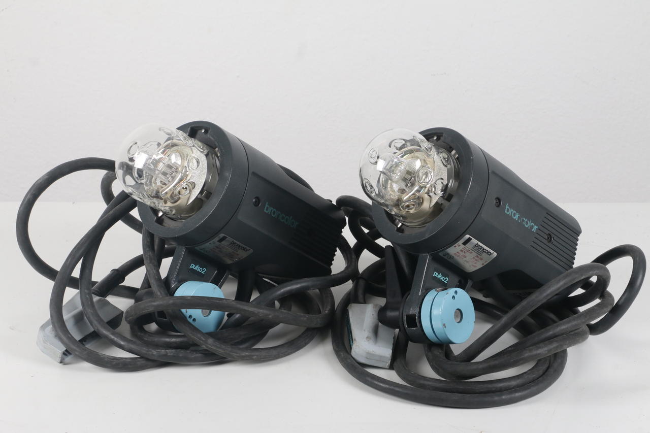 Broncolor Pulso 2 Blitzköpfe 2 Stück mit Zubehör