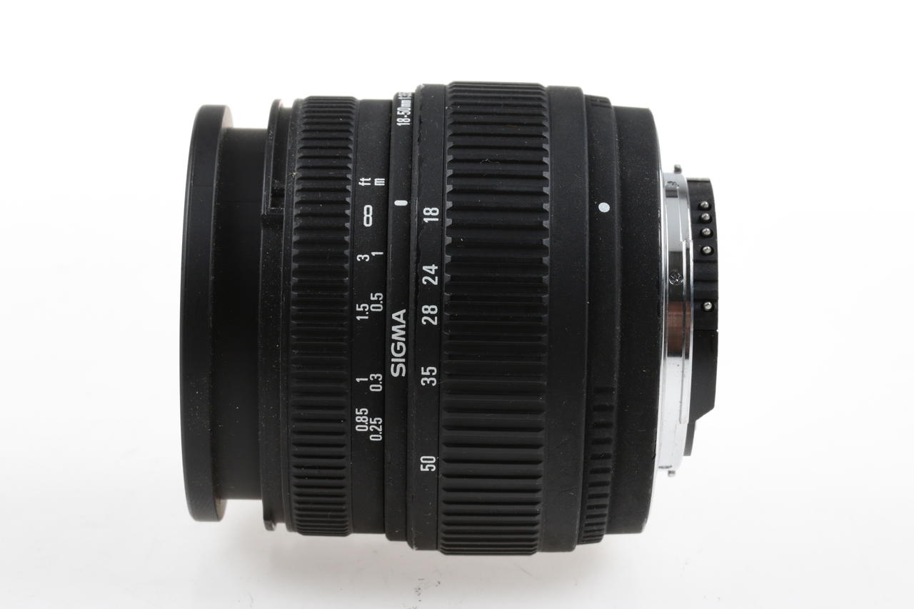 Sigma 18-50mm f/3,5-5,6 DC für Nikon F (DX) - #2041726 - Image 2