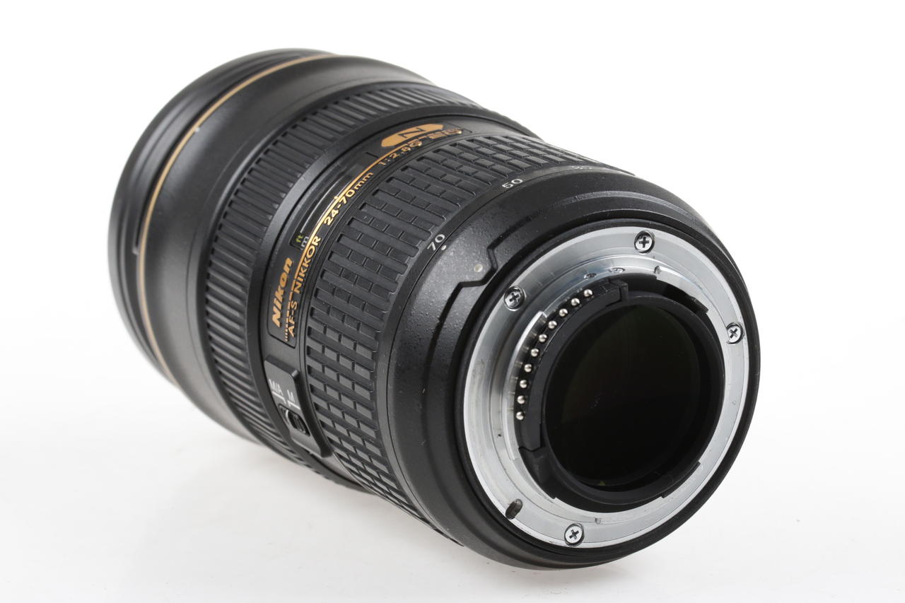 Nikon AF-S NIKKOR 24-70mm f/2,8 G ED - #988916 - Image 3