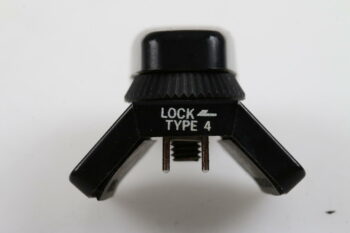 Olympus TTL Auto Connector Type 4