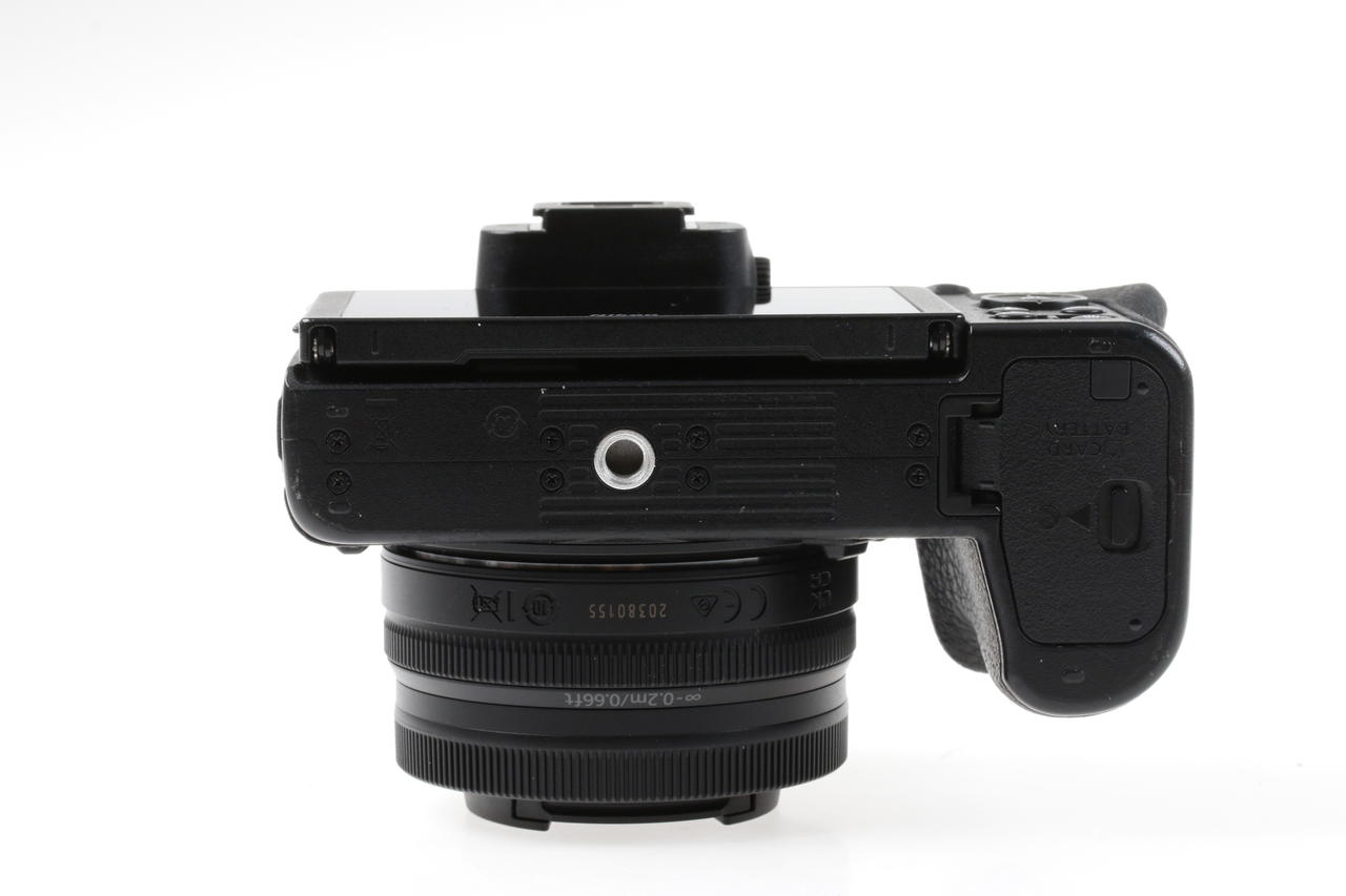 Nikon Z 50 mit DX 16-50mm f/3,5-6,3 VR - #6086076