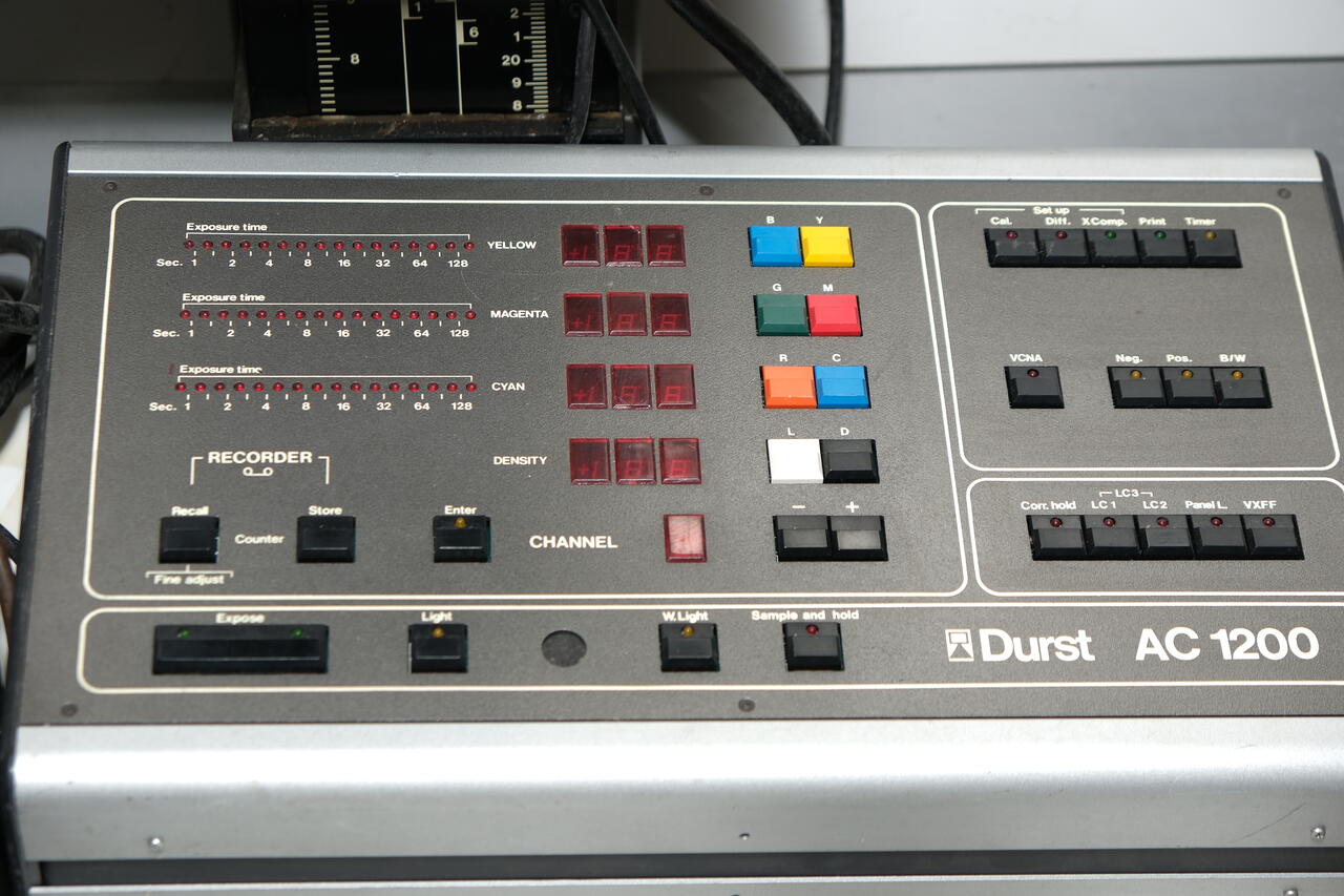 Durst Laborator 1200 mit AC 1201 Farbmischkopf - Vergrößerer bis 4x5