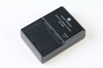 Minolta Li-Ion Battery Charger BC-400