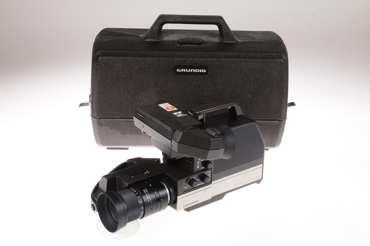 Grundig Supercolor FAC 1900 Videokamera