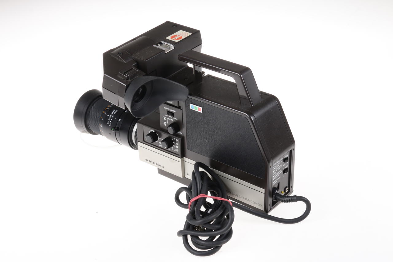 Grundig Supercolor FAC 1900 Videokamera - Image 4