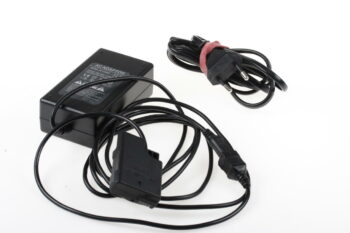 Nikon Akkufacheinsatz EP-5A mit Netzteil