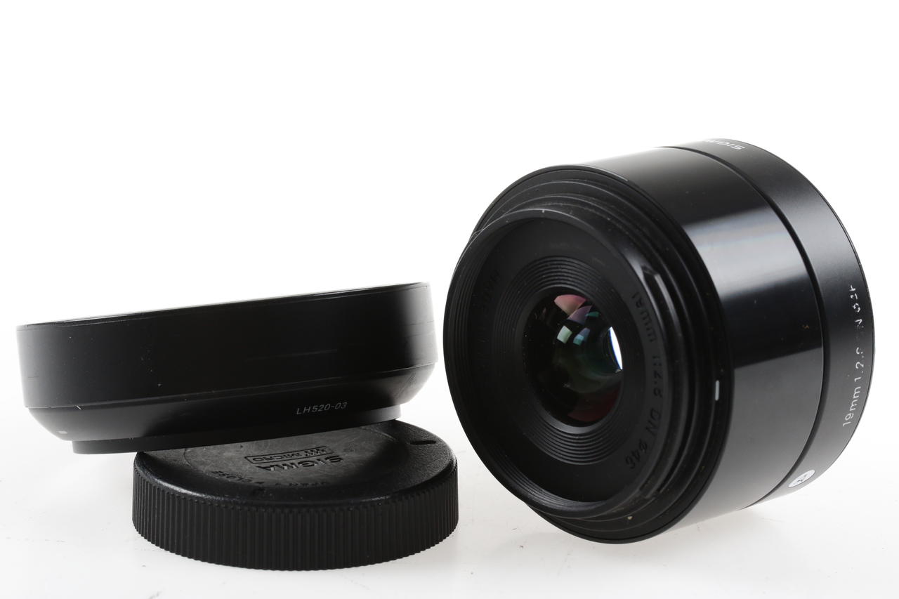 Sigma ART 19mm f/2,8 DN silber für Micro-Four-Thirds - #51633325