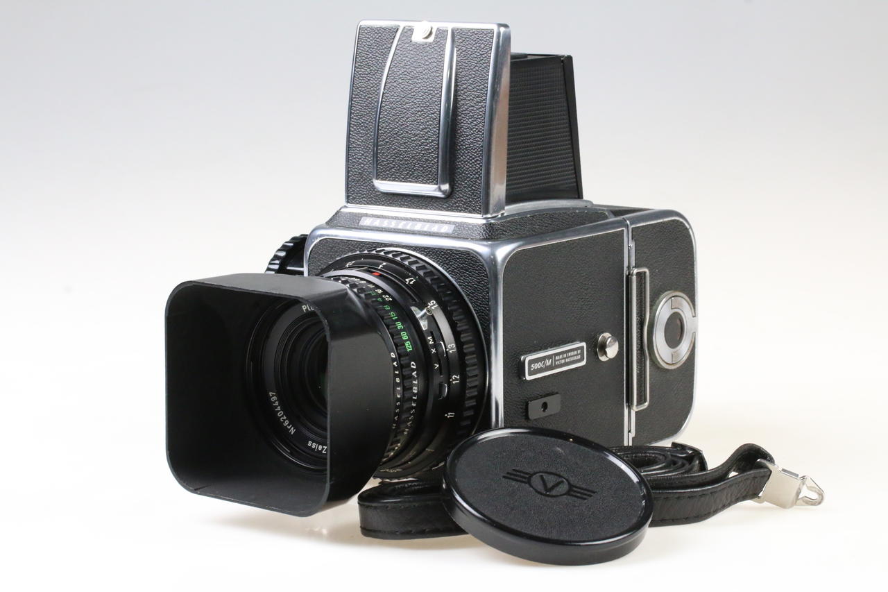 Hasselblad 500 C/M mit Planar 80mm f/2,8 T* - #RH1264705