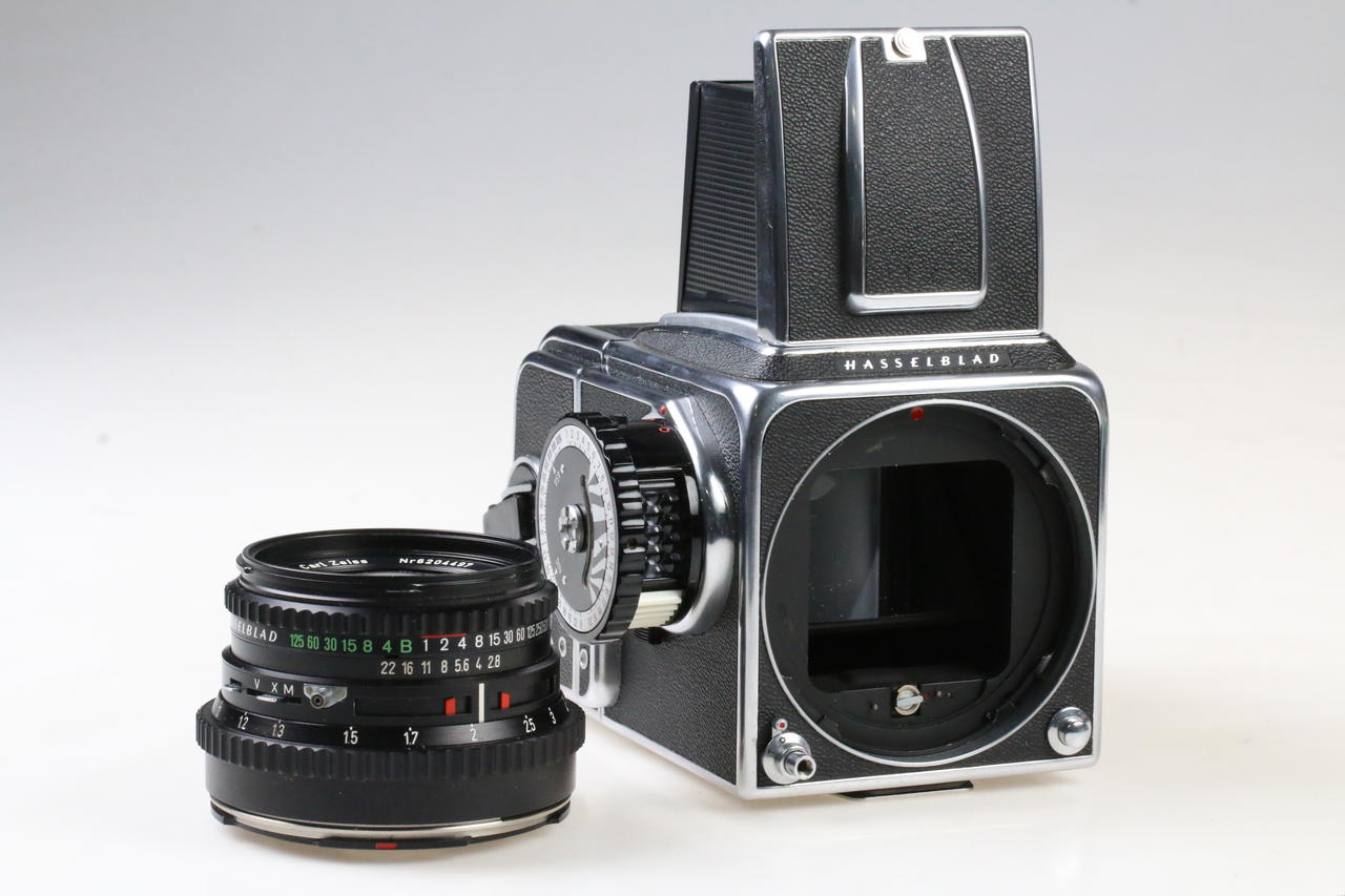 Hasselblad 500 C/M mit Planar 80mm f/2,8 T* - #RH1264705 - Image 3