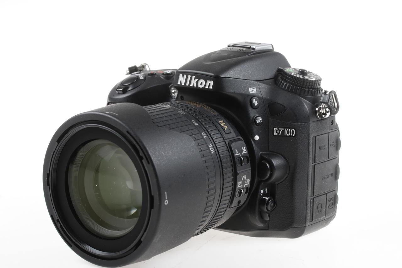 Nikon D7100 mit AF-S DX 18-105mm f/3,5-5,6 VR - #4318497