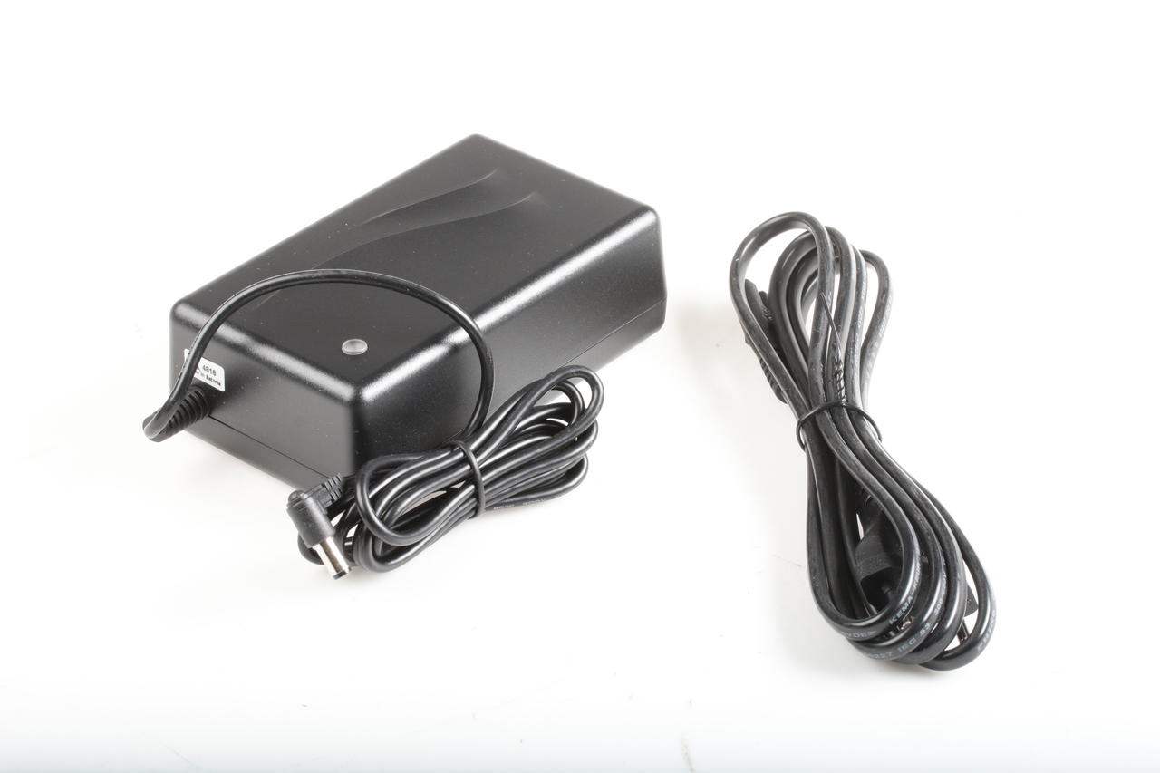 Elinchrom Elinchrom RQ Lithium MULTIVOLTAGE Ladegerät EL19279