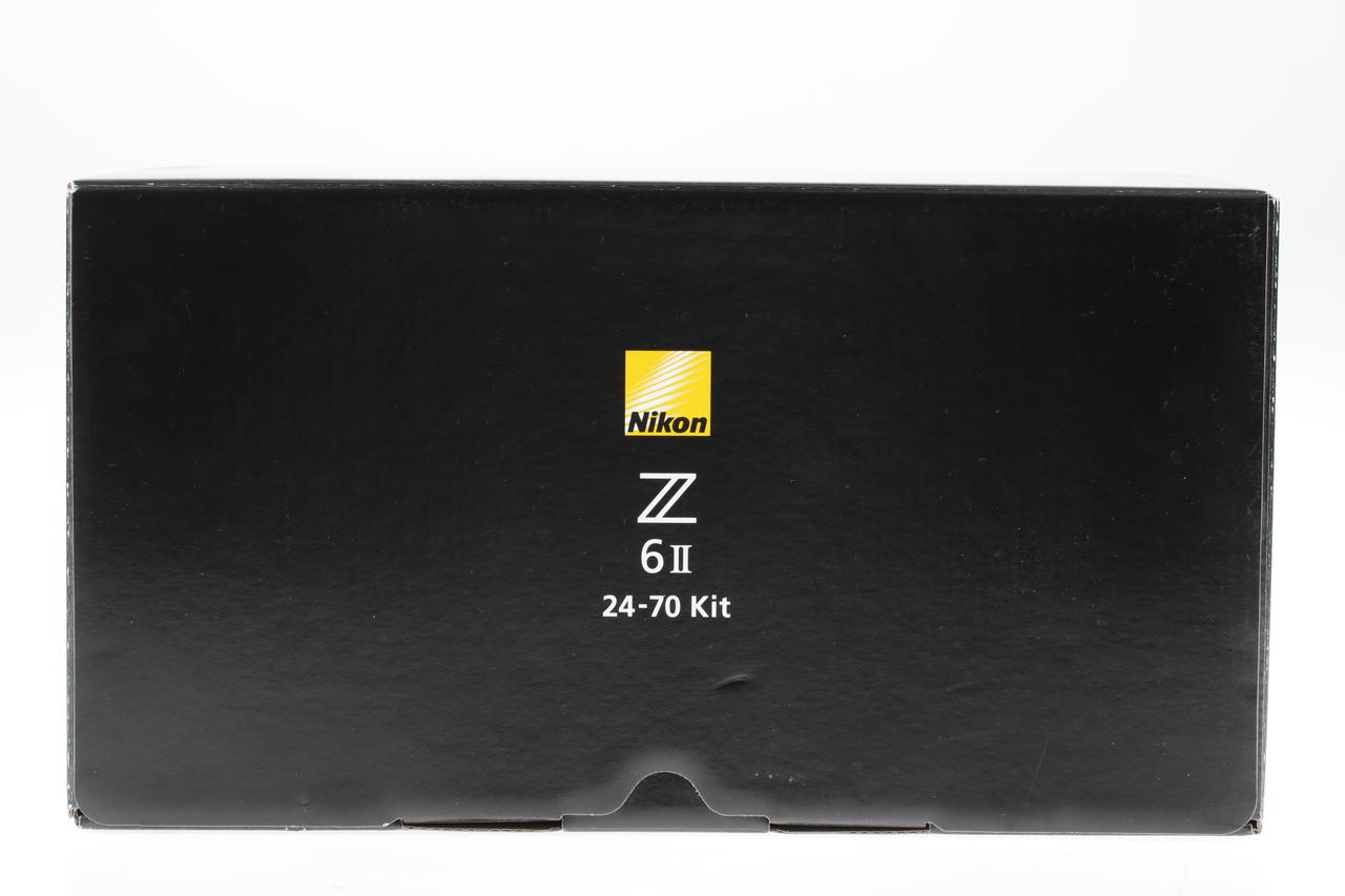 Nikon Z 6II mit Z 24-70mm f/4,0 S - #6069111/20339758