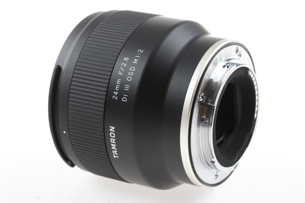 Tamron 24mm f/2,8 Di III OSD M1:2 für Sony FE