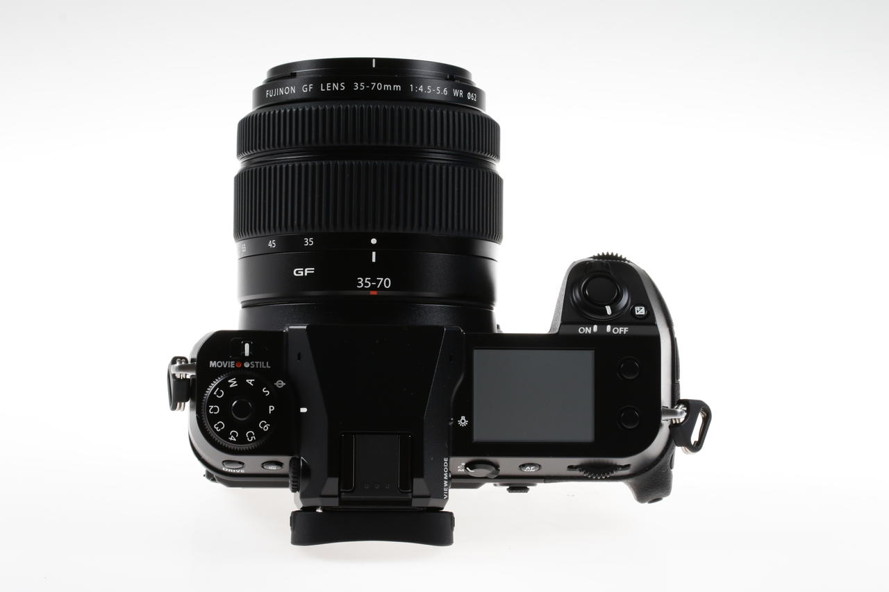 FUJIFILM GFX50S II Gehäuse mit GF 35-70mm f/4,5-5,6 WR - #14003046