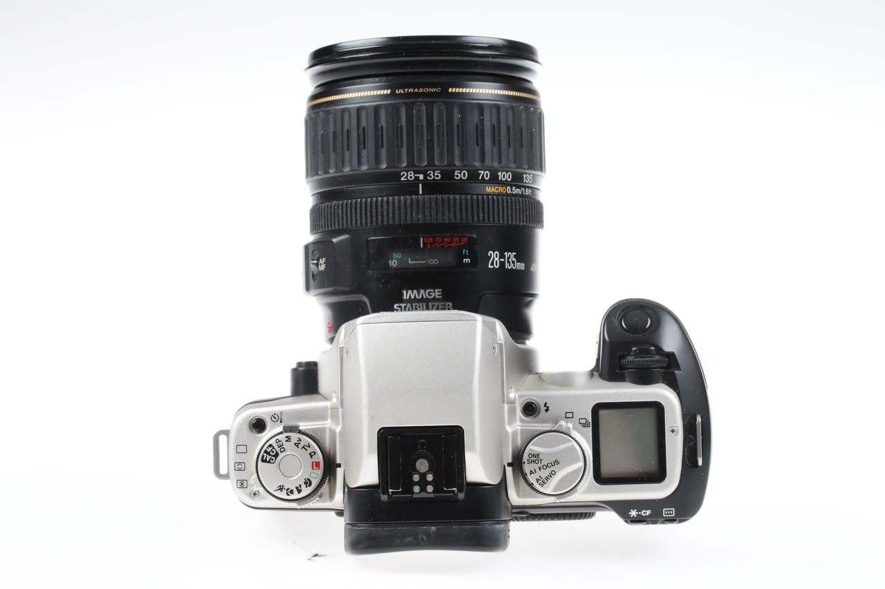 Canon EOS 50E mit EF 28-135mm f/3,5-5,6 IS USM - #1652799