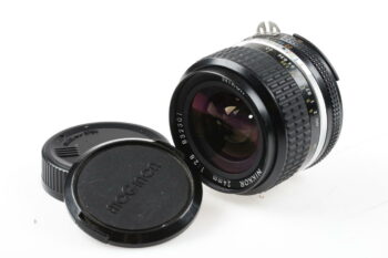 Nikon MF 24mm f/2,8 AiS - #832301
